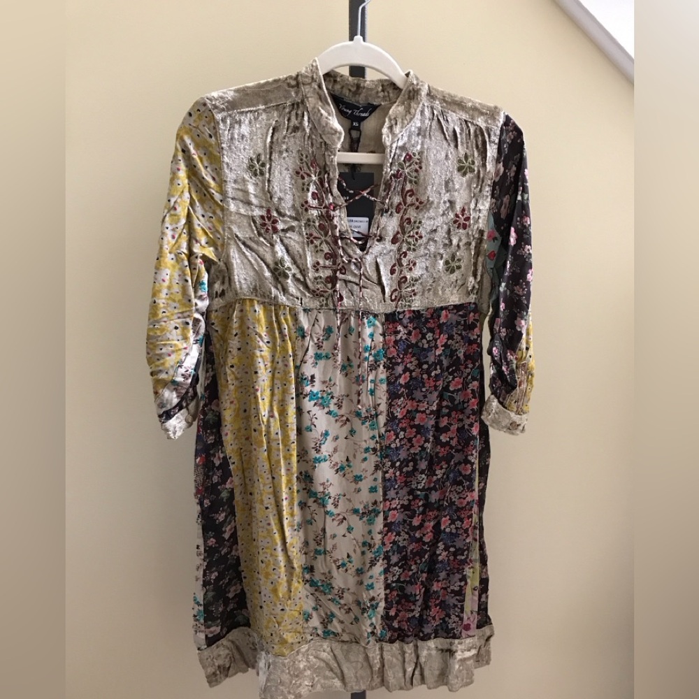 YOUNG THREADS NWT Dresses velvet Floral Printed Boho Style Xsmall